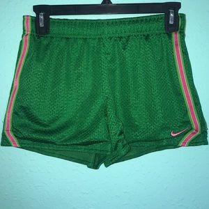 🤍Nike Shorts